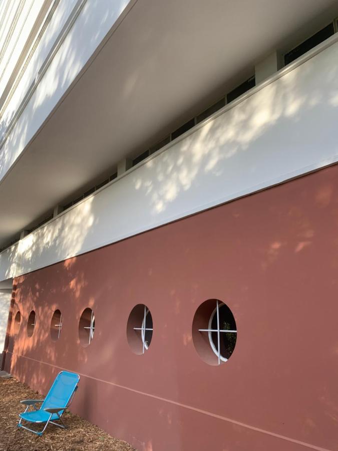 Elegant Studio Et Parking Dans Batiment Historique Saint-Tropez Exterior foto