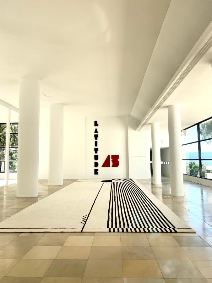 Elegant Studio Et Parking Dans Batiment Historique Saint-Tropez Exterior foto